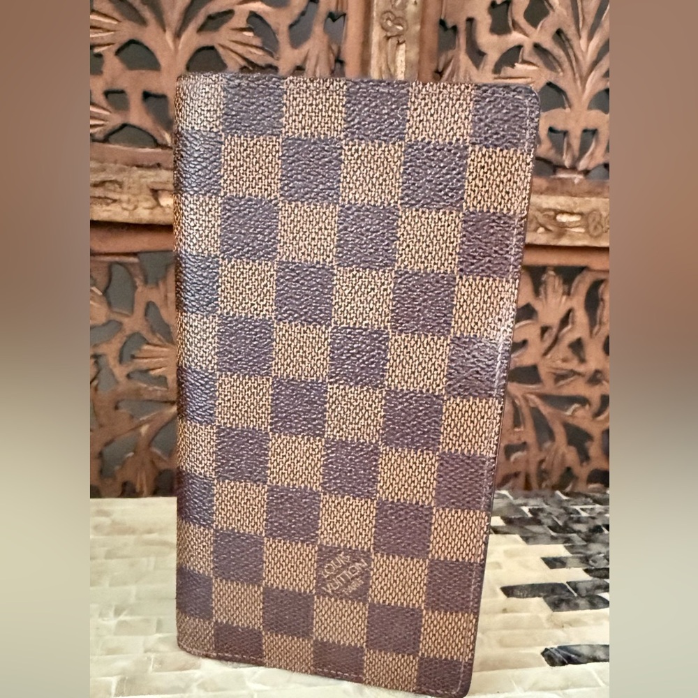 Louis Vuitton Damier Porte Cartes Yen Long Wallet